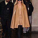 outsidetodayshow120224-007.jpg