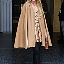 outsidetodayshow120224-014.jpg