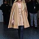 outsidetodayshow120224-016.jpg