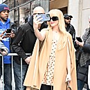 outsidetodayshow120224-041.jpg