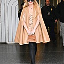 outsidetodayshow120224-051.jpg
