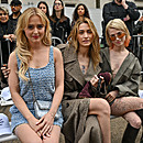 smshow300924-011.jpg